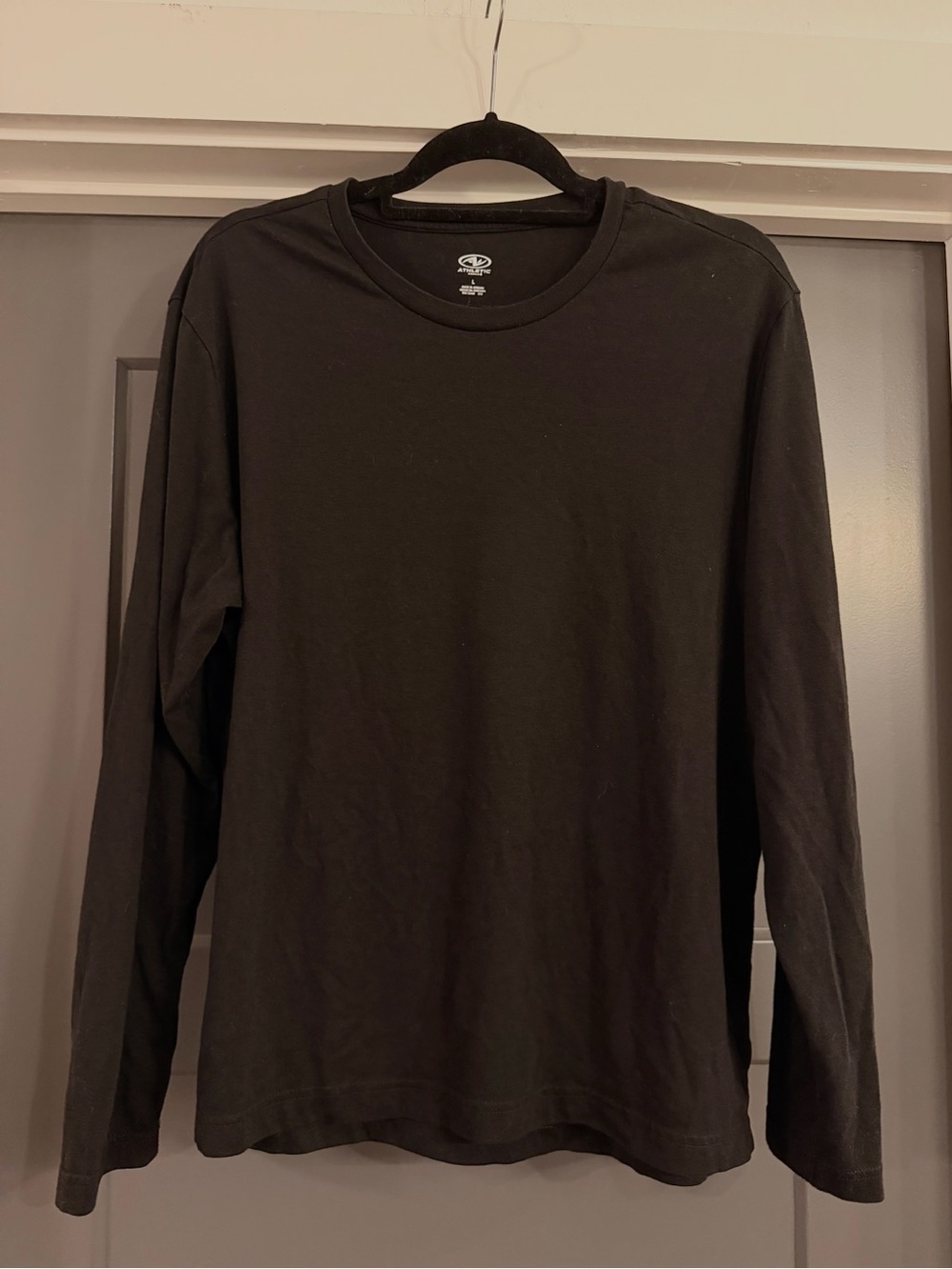Athletic Works Black Long Sleeve Crewneck T-Shirt L